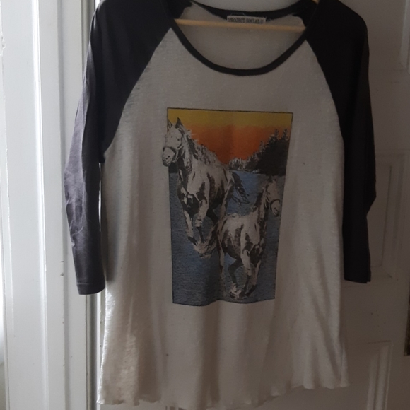 Vintage top - Picture 2 of 3